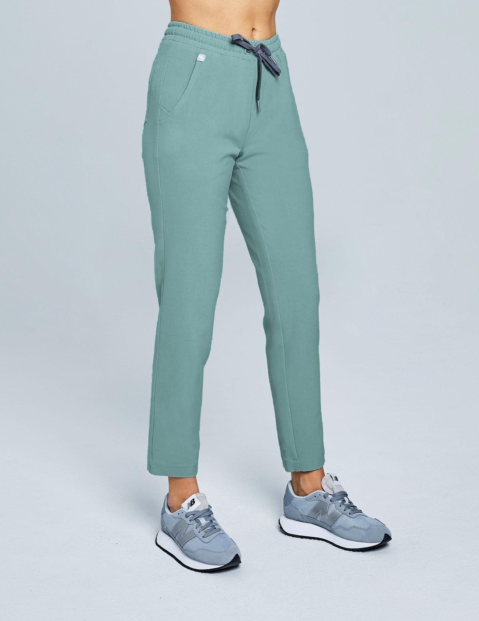 Pantaloni pentru femei Basic - DUSTY GREEN