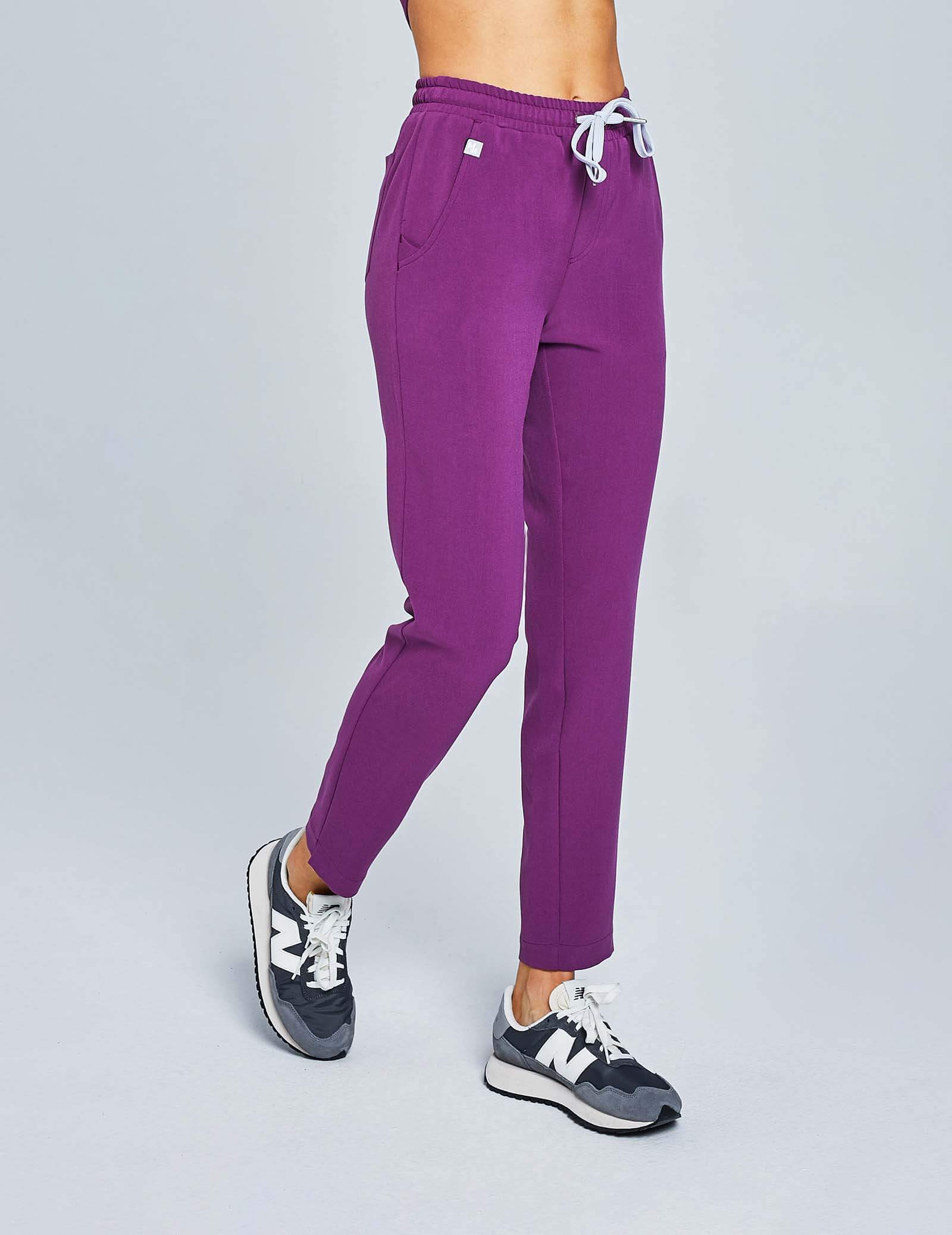 Pantaloni pentru femei Basic - GRAPE PURPLE