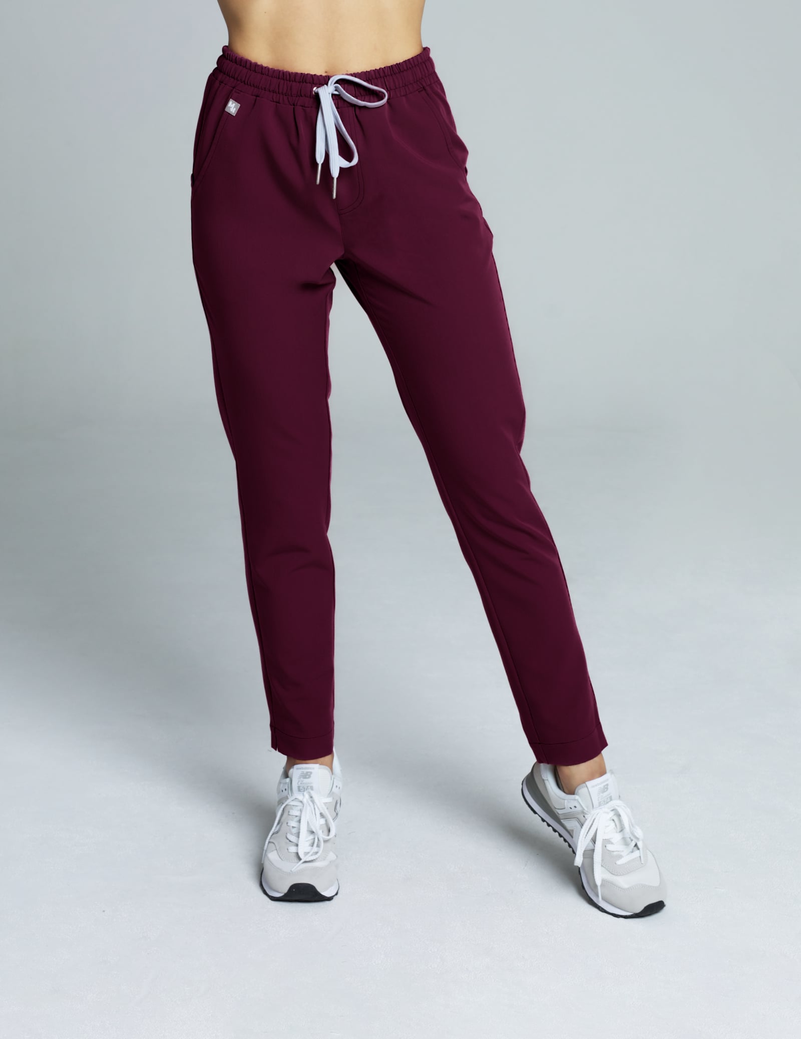 Pantaloni pentru femei Basic - BURGUNDY