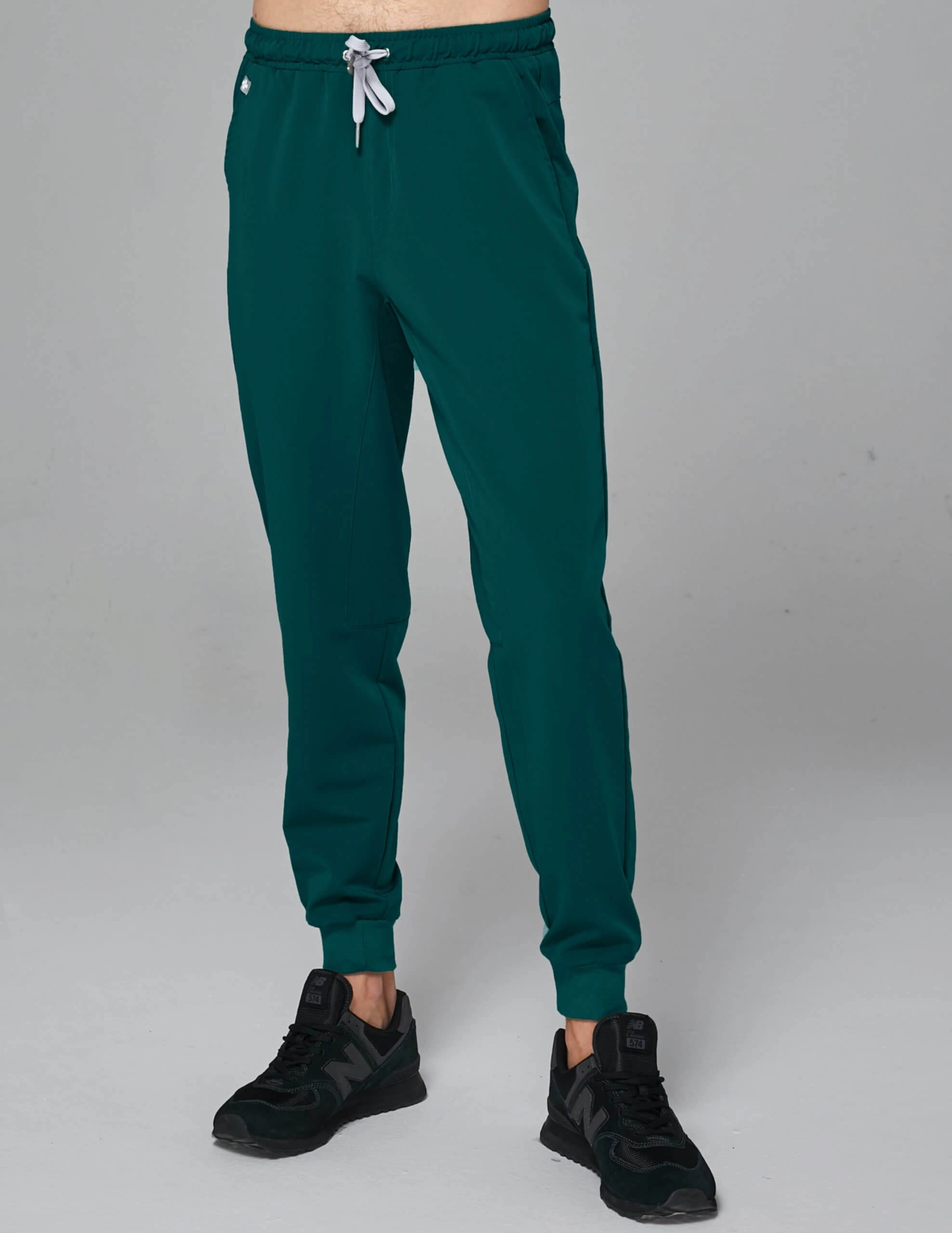 Pantaloni Joggers pentru bărbați OUTLET - DEEP GREEN