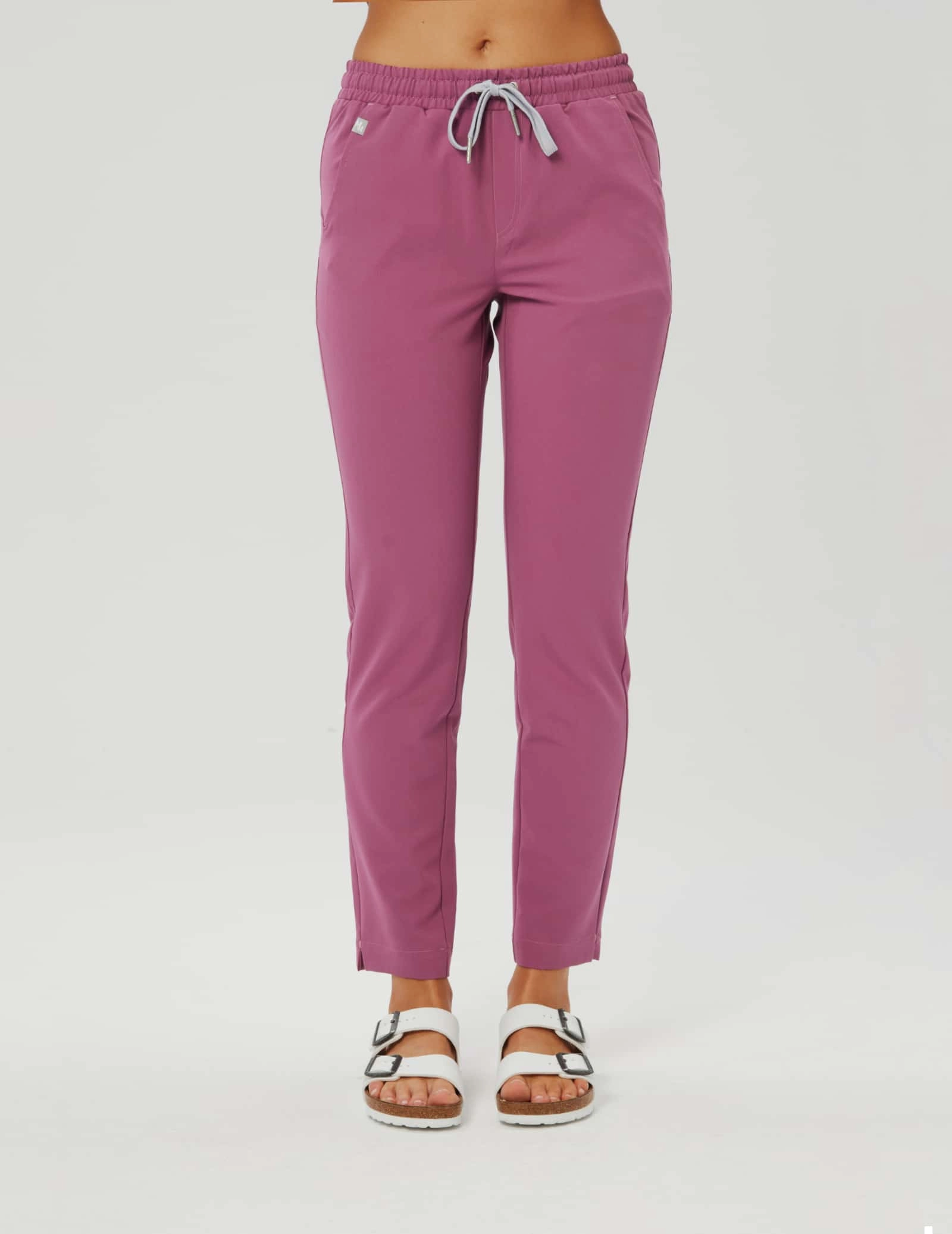 Pantaloni pentru femei Basic - BERRY SHAKE